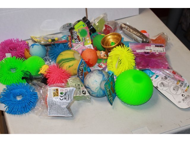 Restpartij div goederen ruim 30 stuks mix doos 4 l001 - afbeelding 5 van  7