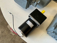 Restpartij elektromotoren en vertragers (39x) - afbeelding 8 van  14