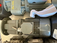 Restpartij elektromotoren en vertragers (39x) - afbeelding 12 van  14