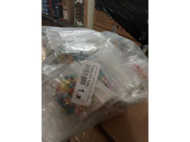 Restpartij haarmode overschot mix 180 sets in zak op j000 - afbeelding 3 van  9