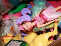 Restpartij speelgoed bananendoos ds b - afbeelding 5 van  5