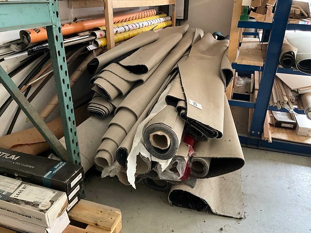 Restpartij tapijt - afbeelding 1 van  4