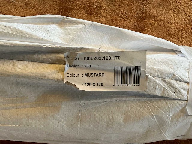 Restpartij vloerkleden behang en textiel behandeling - afbeelding 7 van  17