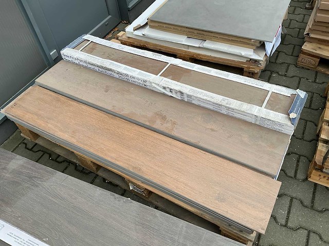 Restpartijen vloer - wand tegels - afbeelding 20 van  108