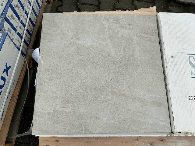 Restpartijen vloer - wand tegels - afbeelding 30 van  108