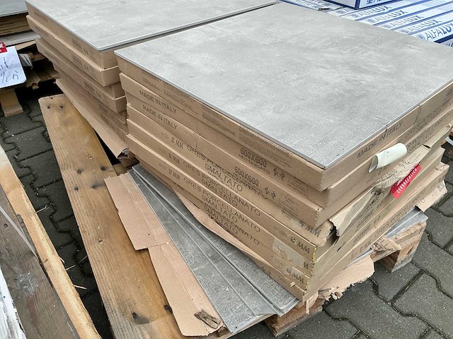 Restpartijen vloer - wand tegels - afbeelding 42 van  108