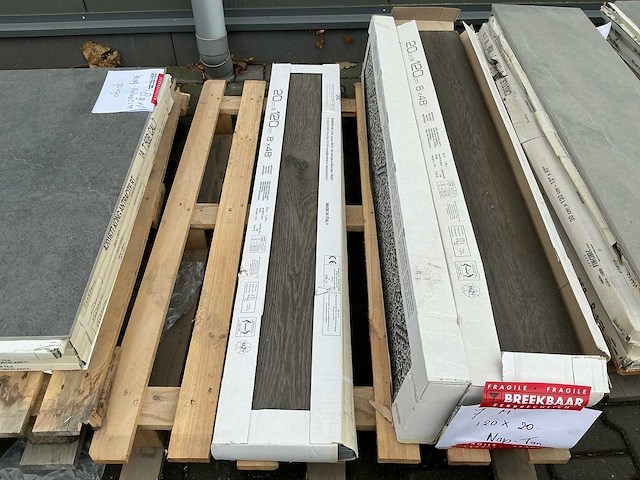 Restpartijen vloer - wand tegels - afbeelding 76 van  108