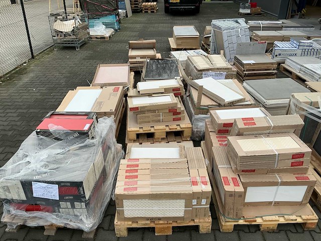 Restpartijen vloer - wand tegels - afbeelding 94 van  108