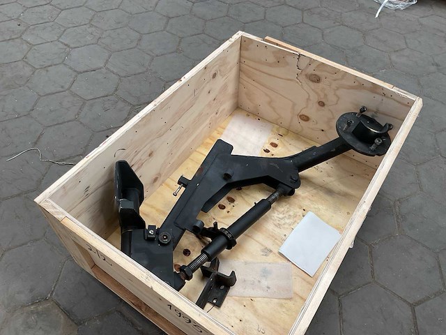 Retainer spare tire - afbeelding 2 van  6