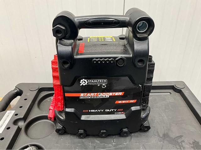 Retourartikelen - generator - stofzuiger - gereedschapswagen -startbooster - afbeelding 15 van  23