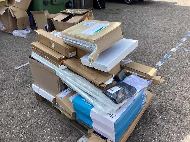 Retourgoederen - afbeelding 4 van  6