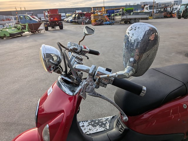 Retro bromscooter, la souris, grande retro zn50qt-e, rood, 2016 - afbeelding 3 van  32