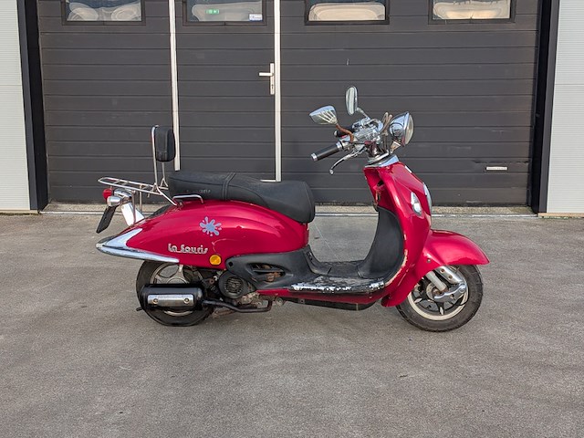 Retro bromscooter, la souris, grande retro zn50qt-e, rood, 2016 - afbeelding 1 van  32