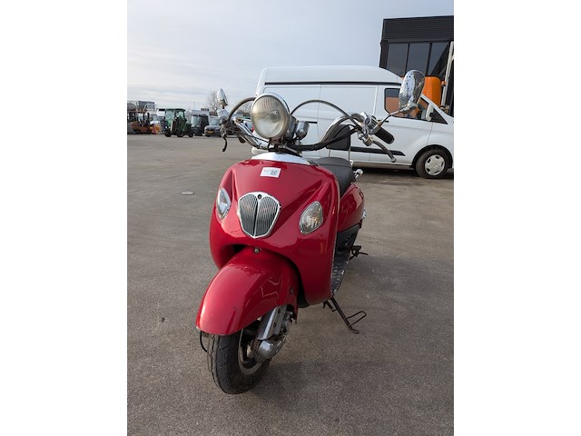 Retro bromscooter, la souris, grande retro zn50qt-e, rood, 2016 - afbeelding 30 van  32