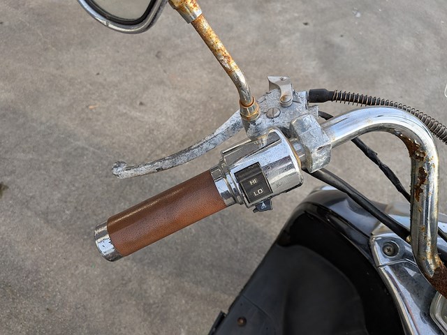 Retro bromscooter, znen, grande retro - zn50qt-hs, zwart, 2012 - afbeelding 11 van  39