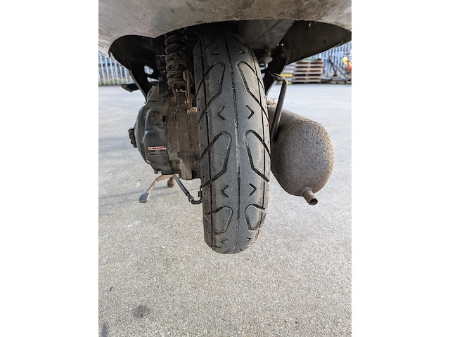 Retro bromscooter, znen, grande retro - zn50qt-hs, zwart, 2012 - afbeelding 21 van  39