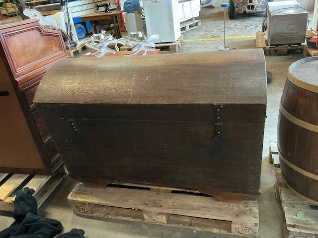 Retro dekenkist - afbeelding 4 van  6