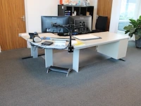 Retro design hoekbureau met vaste ladekast. afmeting 250 x 170 x 73 cm. - afbeelding 2 van  3
