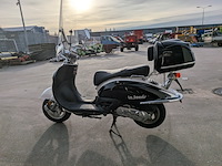 Retro scooter, la souris, grande retro, zwart, 2018 - afbeelding 20 van  24