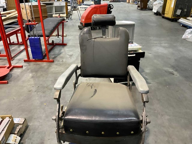 Retro tandarts stoel - afbeelding 5 van  6