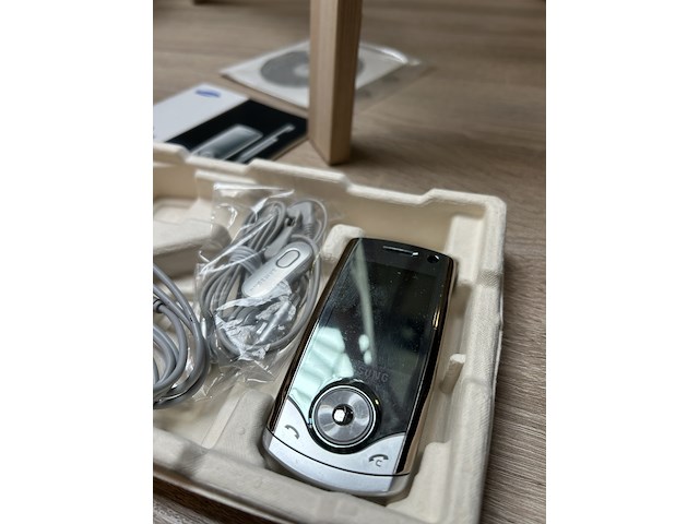 Retro telefoon, samsung, the ultra edition ii - afbeelding 6 van  6