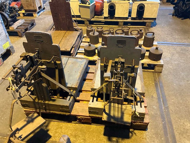 Retro weegschaal met gewichten (5x) - afbeelding 11 van  12