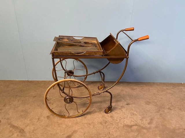 Retro wijn en drank trolley - afbeelding 1 van  5