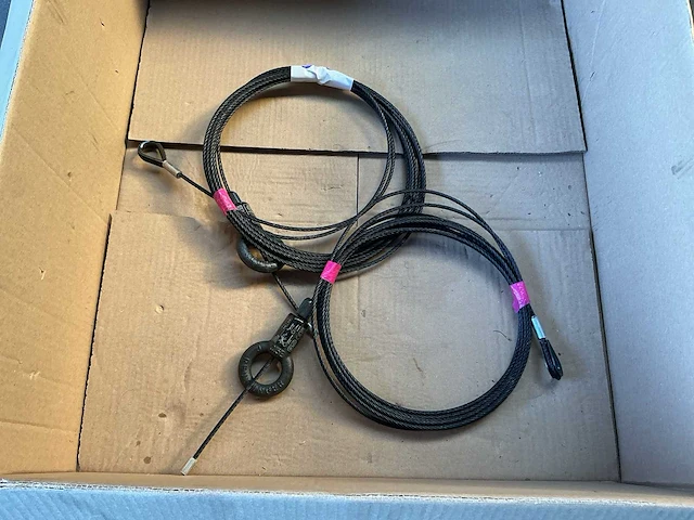 Reutlinger steel aluminium trus (2x) - afbeelding 1 van  4
