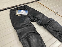 Revenger master pnt motorbroek 46h (3x) - afbeelding 1 van  6