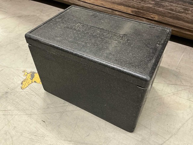 Reviva warm- en koudhoudboxen incl +-1500 koelelementen (300x) - afbeelding 12 van  19