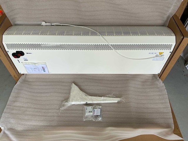 Revo-air li light 150w luchtgordijn (3x) - afbeelding 17 van  19