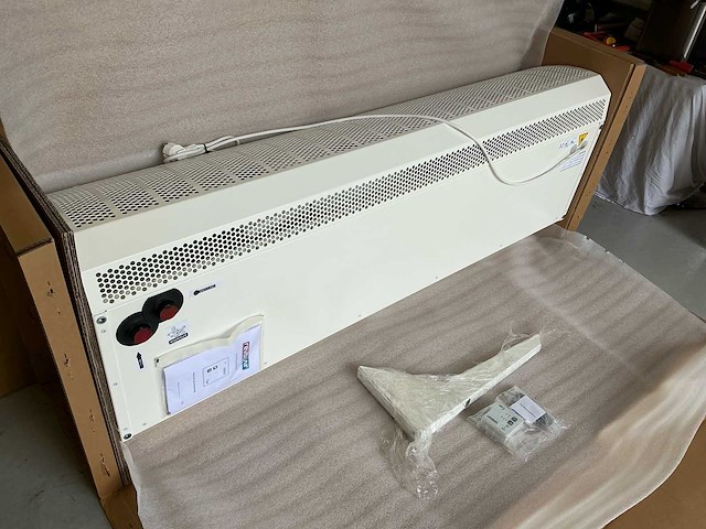 Revo-air li light 150w luchtgordijn (3x) - afbeelding 18 van  19