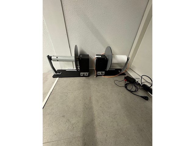 Rewinder/unwinder set, tegra, ad2234-s4 en ss2234-s4, zwart - afbeelding 1 van  5