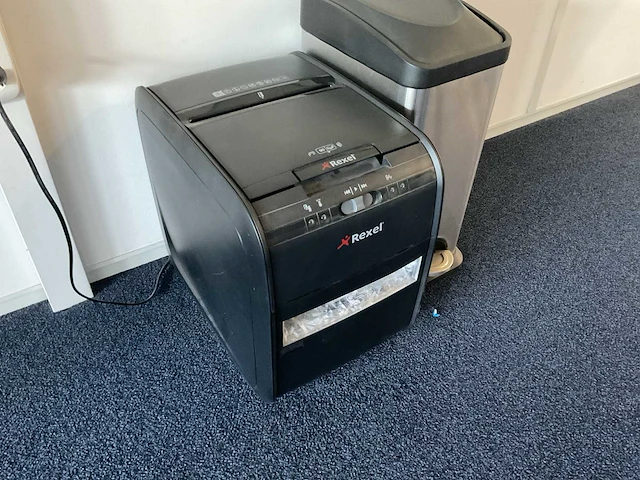 Rexel 90x papiervernietiger - afbeelding 1 van  1