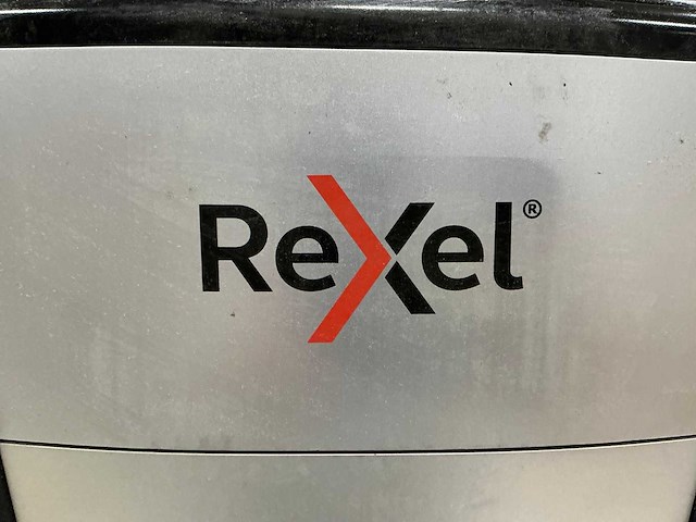 Rexel optimum autofeed+ 150x papierversnipperaar - afbeelding 6 van  7