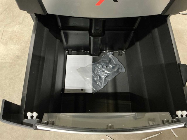 Rexel optimum autofeed+ 225m papier shredder - afbeelding 3 van  5