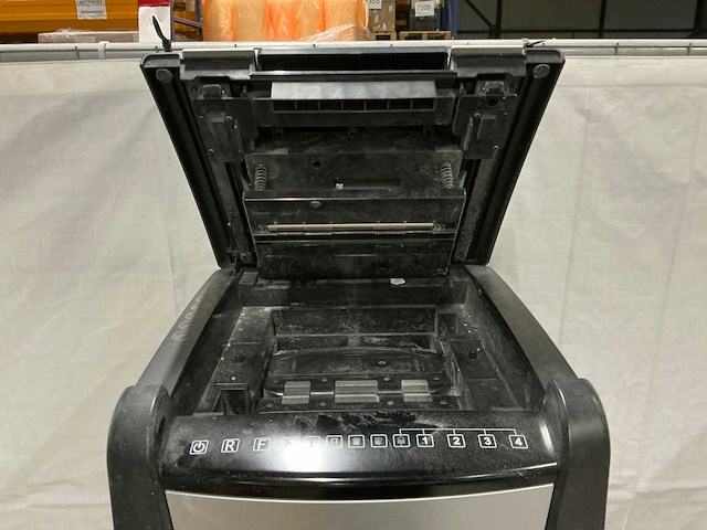 Rexel optimum autofeed+ 300 papier shredder - afbeelding 7 van  7