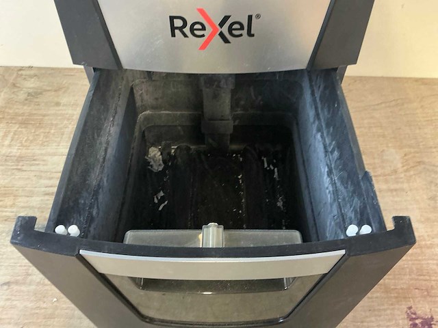 Rexel optimum autofeed+ 90x papier shredder - afbeelding 4 van  8