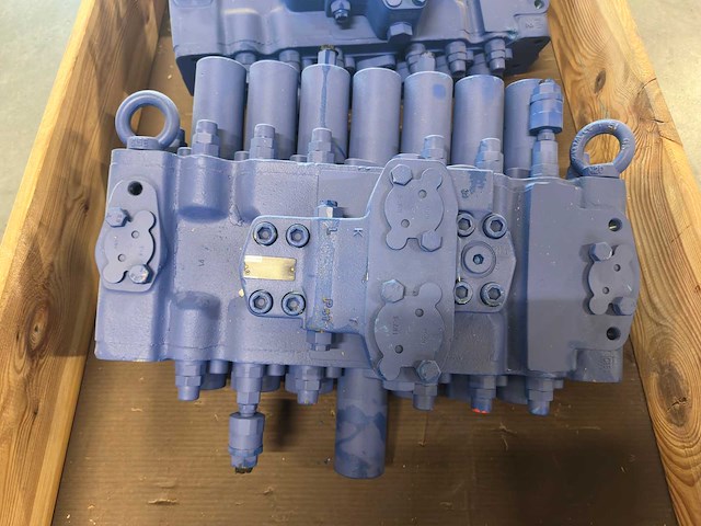 Rexroth - mh2wh 22 b03f1x/006l3m11 (r901012398) - hydraulisch ventielblok / stuurventiel (2x) - afbeelding 3 van  9