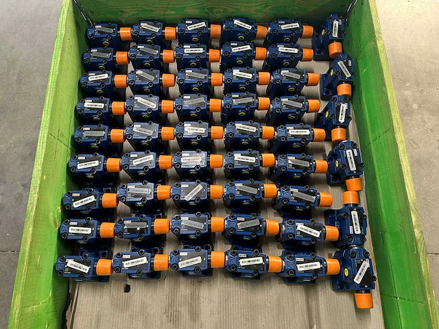 Rexroth - r900595739 - partij db10 drukbegrenzingsventielen 51 stuks - afbeelding 2 van  5