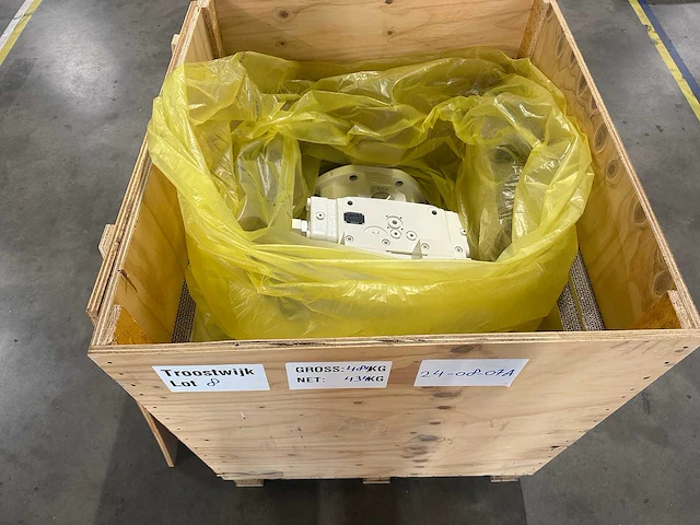 Rexroth - r902451938 - pl a4csg 500 epg/30r-vzh35k334m - hydraulische axiale pomp met regelblok en drukaccumulator - afbeelding 1 van  6