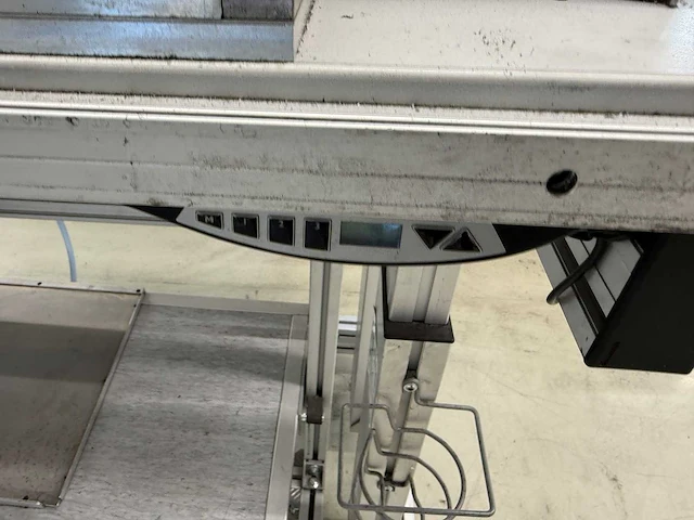 Rexroth bosch - hoog/laag werkstation met puc exact moment schroevendraaiers - werkbank - afbeelding 3 van  10
