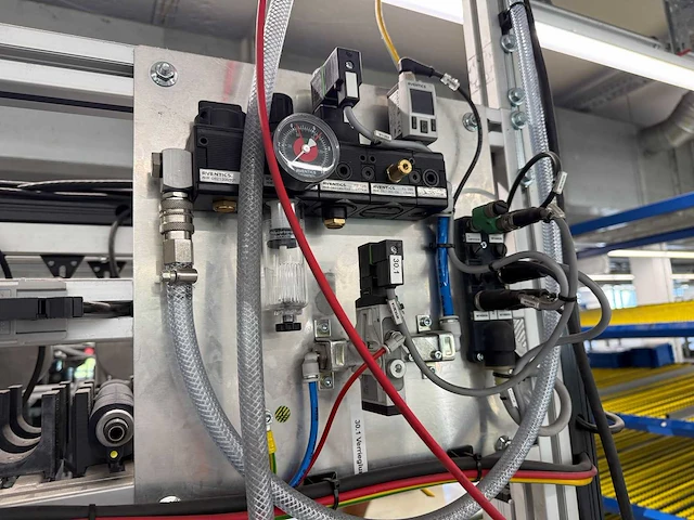 Rexroth bosch - hoog/laag werkstation met puc exact moment schroevendraaiers - werkbank - afbeelding 10 van  10