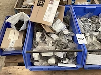 Reynaers, sobinco partij diverse sluitwerk onderdelen - afbeelding 36 van  39