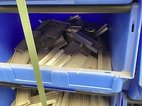 Reynaers, vbh, gb partij diverse sluitwerk onderdelen en raamgrepen - afbeelding 24 van  41