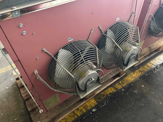 Reznor euro-t 2075 gasheater (2x) - afbeelding 6 van  7