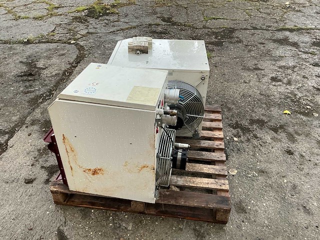 Reznor udsa 015-2/025-2 gaskachel (2x) - afbeelding 5 van  10