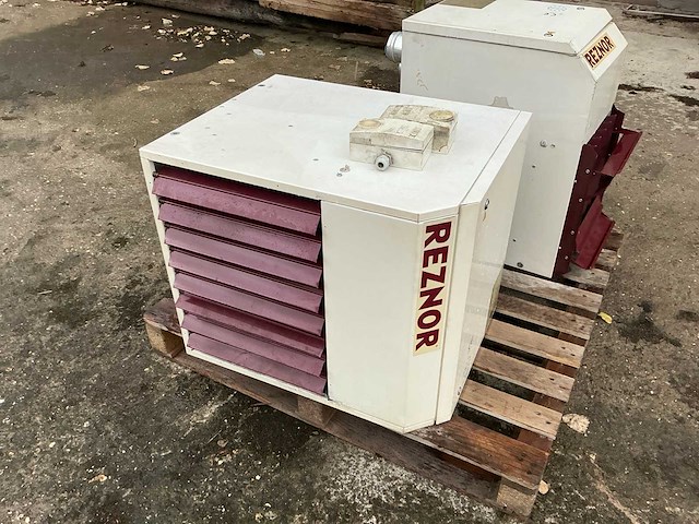 Reznor udsa 015-2/025-2 gaskachel (2x) - afbeelding 9 van  10