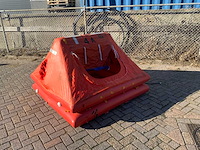 Rfd reddingsvlot (afgekeurd ,speelobject) - afbeelding 1 van  9