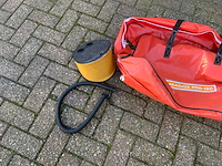 Rfd reddingsvlot (afgekeurd ,speelobject) - afbeelding 8 van  9